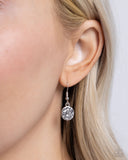 Elongated Elegance - Silver - Paparazzi Accessories