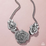 Bouquet Beacon - White - Paparazzi Accessories