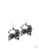 Wanderlust Wreath - Silver - Paparazzi Accessories