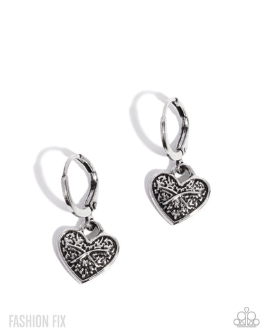 Enduring Effort - Silver - Paparazzi Accessories