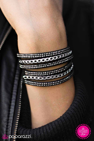 Put On Your Game Face - Black - Paparazzi Accessories