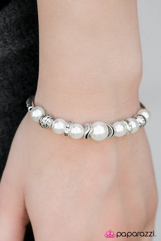 Waltz Of The Flowers - White - Paparazzi Accessories