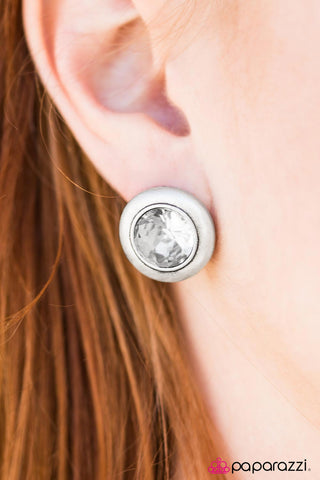 Going POST-al - White - Paparazzi Accessories