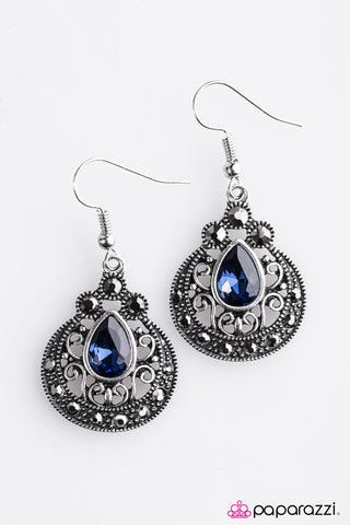 Jewel Thief - Blue - Paparazzi Accessories