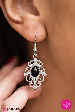 Seize The Moment - Black - Paparazzi Accessories