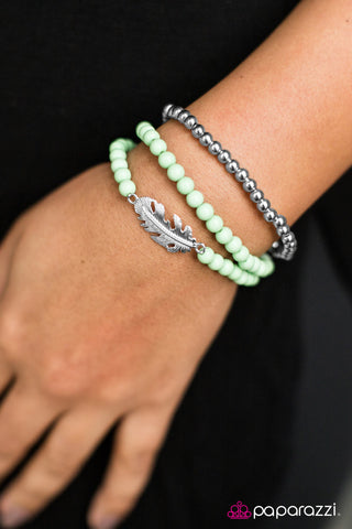 Round The FLOCK - Green - Paparazzi Accessories