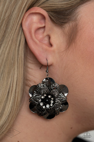Midnight Garden - Black - Paparazzi Accessories