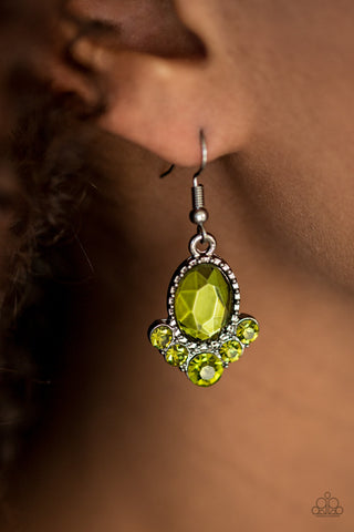 A FAME Plan - Green - Paparazzi Accessories