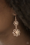 A Date With Daisies - Rose Gold - Paparazzi Accessories