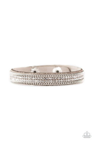 Babe Bling - Silver - Paparazzi Accessories