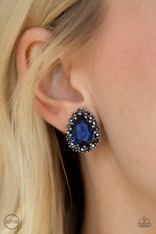 Quintessentially Queen - Blue - Paparazzi Accessories