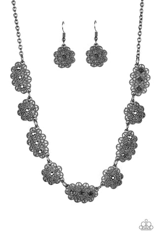 Vintage Vogue - Black- Paparazzi Accessories