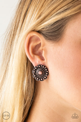 Foxy Flower Gardens - Copper - Paparazzi Accessories