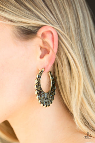 Funky Flirt - Brass - Paparazzi Accessories