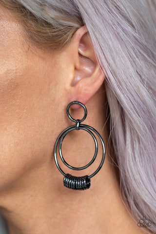 Retro Revolution - Black - Paparazzi Accessories