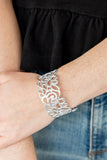 Victorian Gardens - White- Paparazzi Accessories