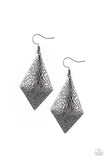 Texture Retreat - Black - Paparazzi Accessories