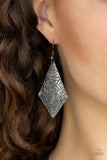 Texture Retreat - Black - Paparazzi Accessories