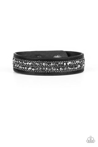 Crunch Time - Black - Paparazzi Accessories
