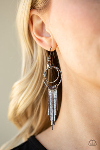Eye-Catching Edge - Black - Paparazzi Accessories