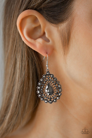 Insta Classic - Silver - Paparazzi Accessories