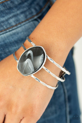 Canyon Dream - Black - Paparazzi Accessories