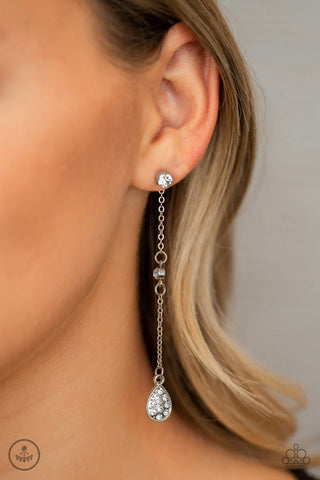 When It REIGNS - White - Paparazzi Accessories