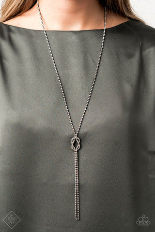 Knockout Knot - Black - Paparazzi Accessories