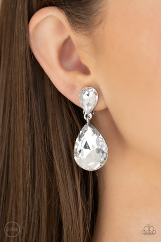 Aim For The MEGASTARS - White - Paparazzi Accessories