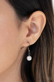 Knockout Queen - Black - Paparazzi Accessories