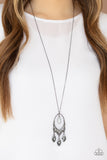 Royal Iridescence - Black - Paparazzi Accessories