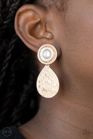 Emblazoned Edge - Rose Gold - Paparazzi Accessories
