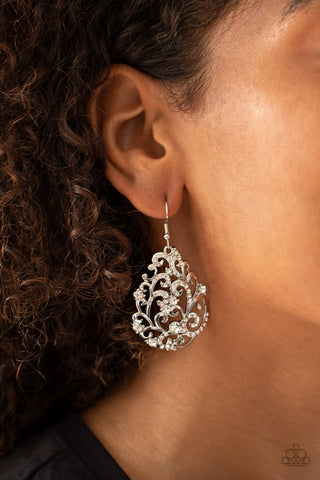 Winter Garden - White - Paparazzi Accessories