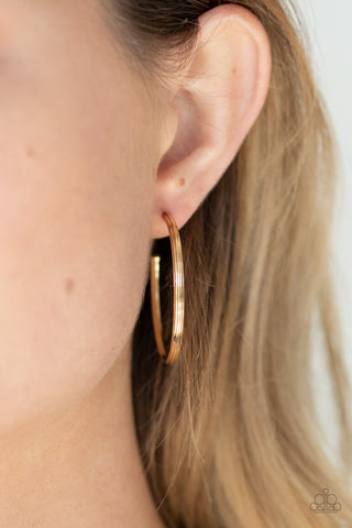 Chic As Can Be - Gold - Paparazzi Accessories