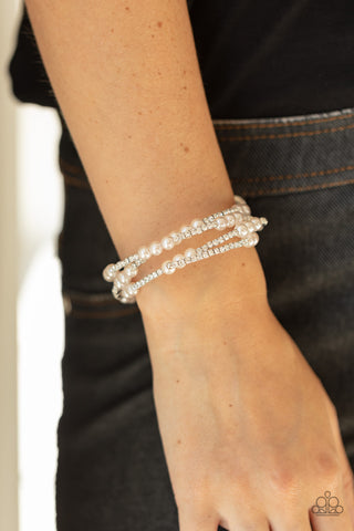 Hollywood Hospitality - White - Paparazzi Accessories