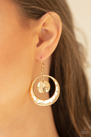 Rounded Radiance - Gold - Paparazzi Accessories