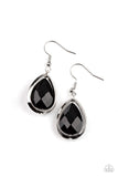 Drop-Dead Duchess - Black - Paparazzi Accessories