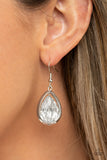 Drop-Dead Duchess - Silver - Paparazzi Accessories