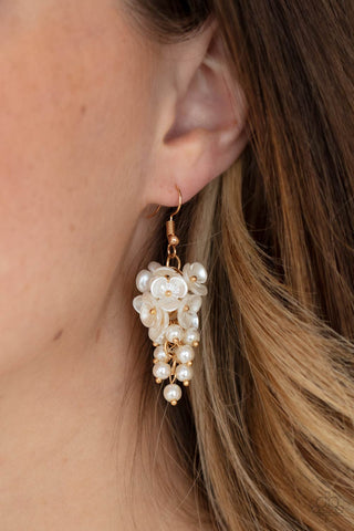 Bountiful Bouquets - Gold - Paparazzi Accessories