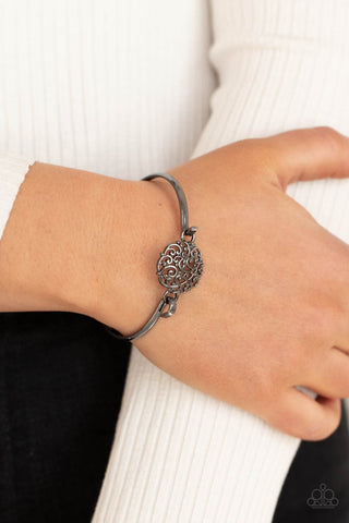 Filigree Fiesta - Black - Paparazzi Accessories