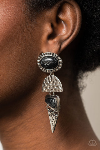 Earthy Extravagance - Black - Paparazzi Accessories