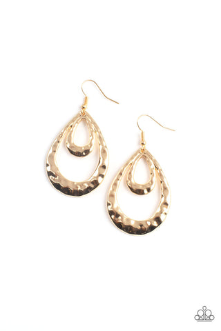 Museum Muse - Gold - Paparazzi Accessories
