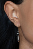 Lip Sync Links - Silver - Paparazzi Accessories