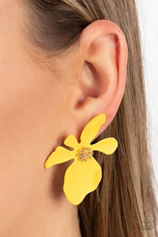 Hawaiian Heiress - Yellow - Paparazzi Accessories