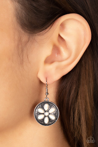 Saguaro Spring - White - Paparazzi Accessories