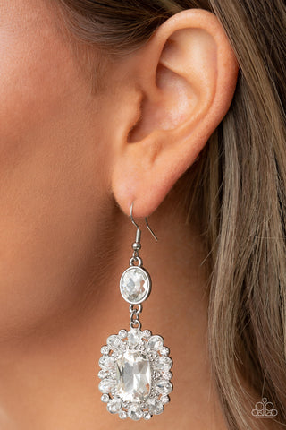 Capriciously Cosmopolitan - White - Paparazzi Accessories
