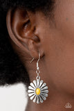 Delectably Daisy - Yellow - Paparazzi Accessories