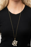 BLOOM Shaka-Laka - Brass - Paparazzi Accessories