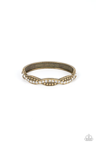 Empire Envy - Brass - Paparazzi Accessories