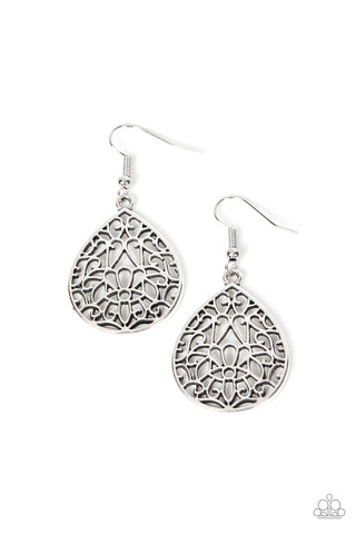 Valley Estate - Silver - Paparazzi Accessories